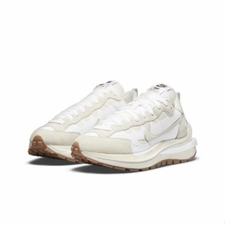 ของแท้ 100% sacai X  Nike VaporWaffle “White and Gum” พร้อมส่ง