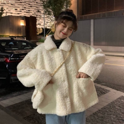 เสื้อโค้ทสั้น ผ้าขนแกะ ทรงหลวม ให้ความอบอุ่น แบบเรียบง่าย แฟชั่นฤดูหนาว สําหรับสตรี