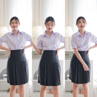 กระโปรงนักเรียนทรงแคบ สีดำ ตีเกร็ด 5.5นิ้ว ผ้าดีวาย ผ้ามันไม่ยับง่าย