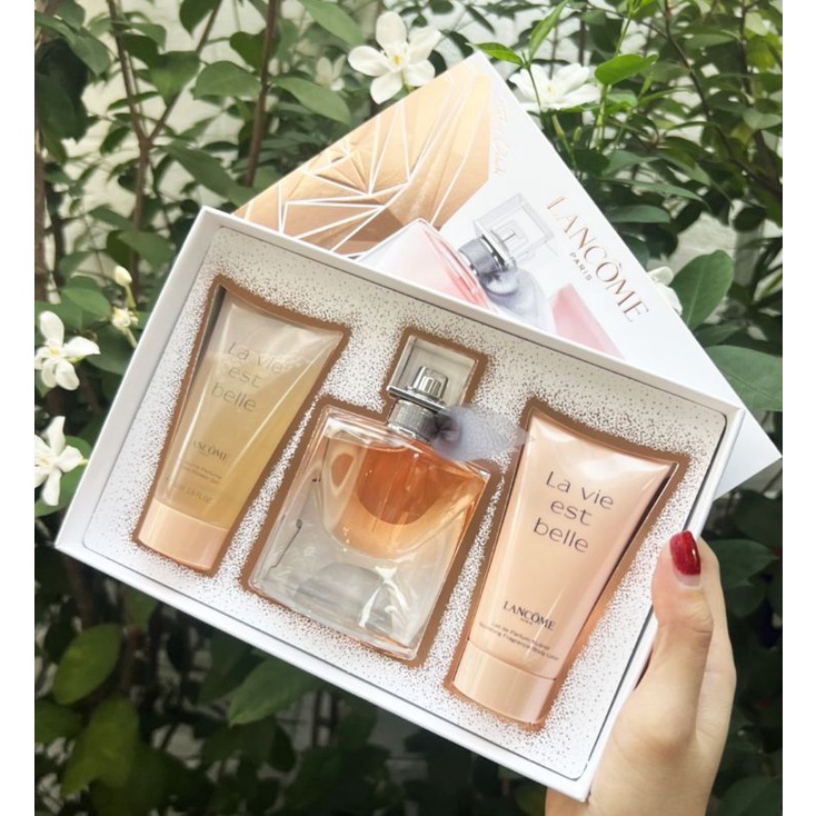 Gift Set กิ๊ฟเซต Lancome La Vie Est Belle EDP Gift Set 3Item.