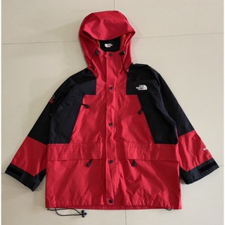 เสื้อแจ็กเก็ตแขนยาวมีหมวก the north face รุ่น summit series gore-tex xcr สีแดงด