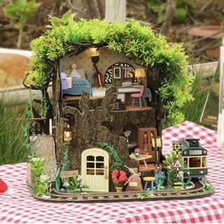 [พร้อมส่ง] บ้านตุ๊กตาdiy Forest Secrect House มีที่ครอบกันฝุ่น