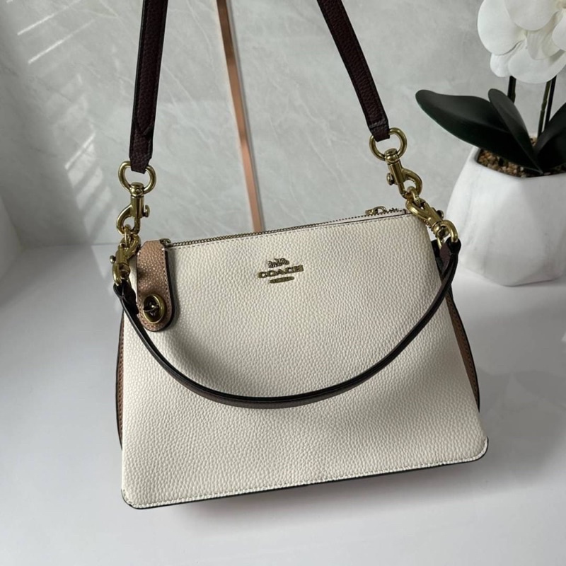 COACH C0696 DOUBLE ZIP SHOULDER BAG