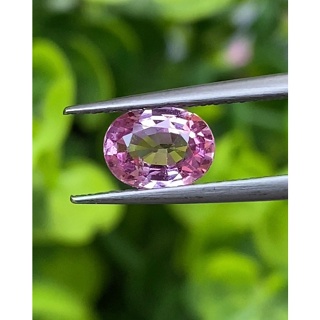 พลอย ชมพู พิ้ง แซฟไฟร์ Pink Sapphire 1.08 กะรัต (Cts.) พลอยแท้ อัญมณีมงคลประจําวันเกิด เครื่องประดับพลอย