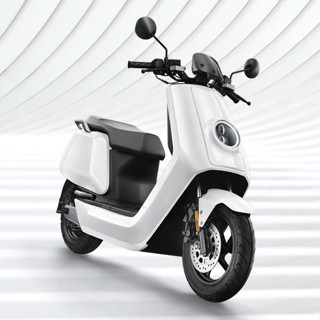 Academy ชุดโมเดลพลาสติก สเกล 1/12 E-SCOOTER MCP (หลายสี)