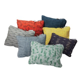 Thermarest COMPRESSIBLE PILLOW หมอนนุ่มแสนสบาย ที่ขาดไม่ได้เลยทำหรับทริปเดินป่าหรือเดินทางไปไหนก็ตาม