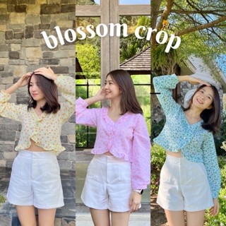 blossom crop : เสื้อเชิ้ตครอป เสื้อครอปแขนยาว