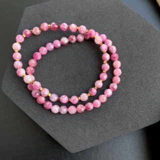 กำไลหินแท้ พิงค์ ทัวมาลีน คั่นเฮมาไทต์ (Pink Tourmaline with Hematite) ขนาด 5.5mm