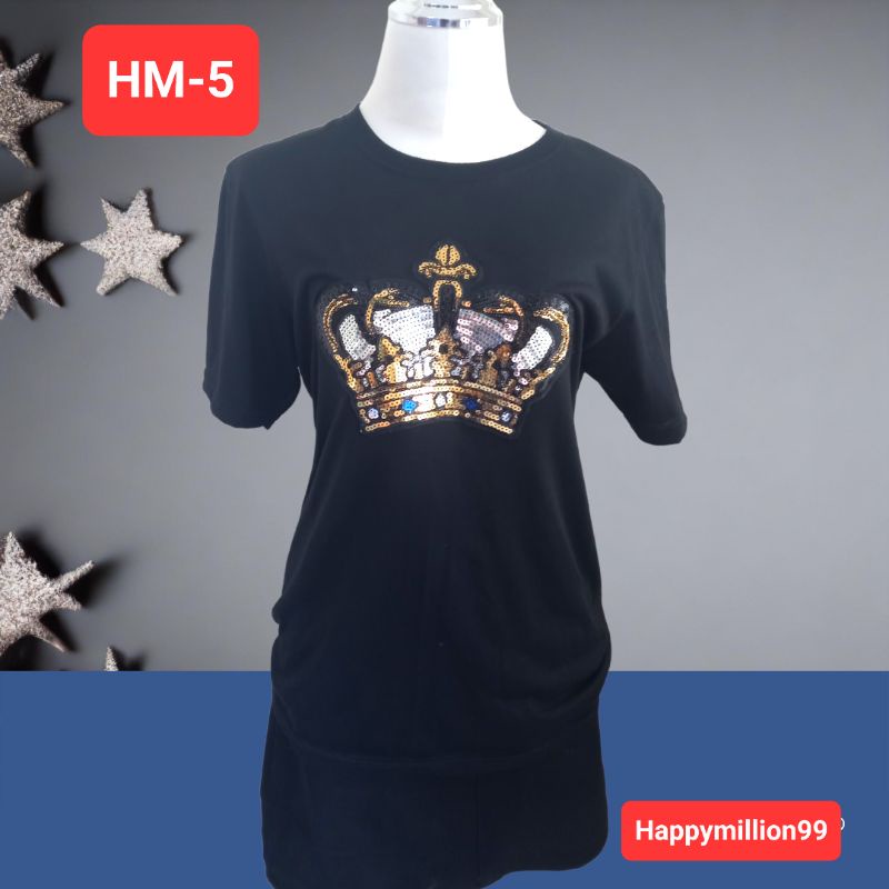 HM-5#เสื้ิอยืด แต่งลายผ้าปักเหลื่อม รูปมงกุฏสีเงินทอง คอกลม แขนสั้นผ้าฝ้าย-โพลีเนื้อเบาไม่ร้อนใส่สบายตัวแบบ Unisex