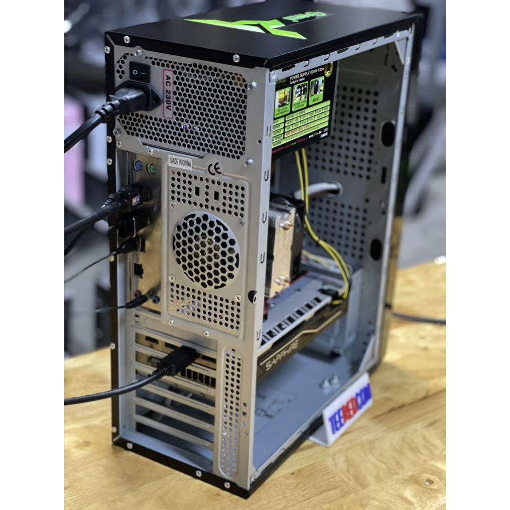 คอมเล่นเกมส์ ทํางาน ตัดต่อ เเรงๆ  CPU E5 2690 8C 16T Turbo 3.8Ghz/RAM 16GB/RX 550 4GB/ SSD M.2 Nvme 256GB