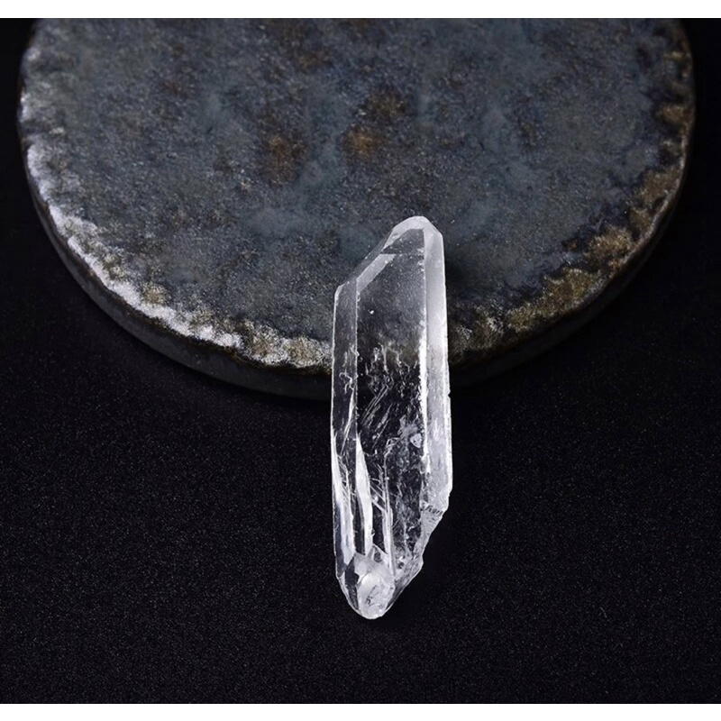1 Pc Genuine Quartz Point Crystal Quartz Stone Rough Stone / Top High Quality Rough Stone / Raw Ston