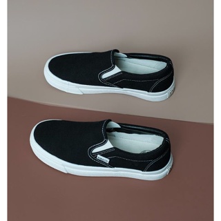แหล่งขายและราคาKim&Co. รองเท้าผู้หญิง รองเท้าผ้าใบ รุ่น KF006W มี 2 สี ให้เลือก ได้แก่ สีขาว และ สีดำอาจถูกใจคุณ