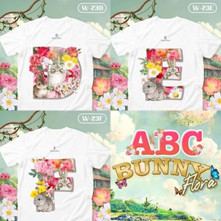 [S-5XL]ผ้าฝ้าย 100% เสื้อยืดตัวอักษร Bunny Flora ตัวอักษร ( D E F )