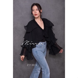 DaMi PLeaTed BLoUSE•• เสื้อตัวสวยโดดเด่น ดีเทลเริ่ดทั้งตัวด้วยการอัดพลีทแต่งระบายช่วงตัวเลเยอร์2ชั้น