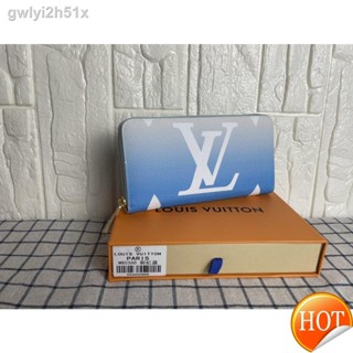 ☈○【Free Shipping】Cowhide 【With box】 Lvˉ for Women zipper long wallet Trendy and fashionable Inner compartment plenty of