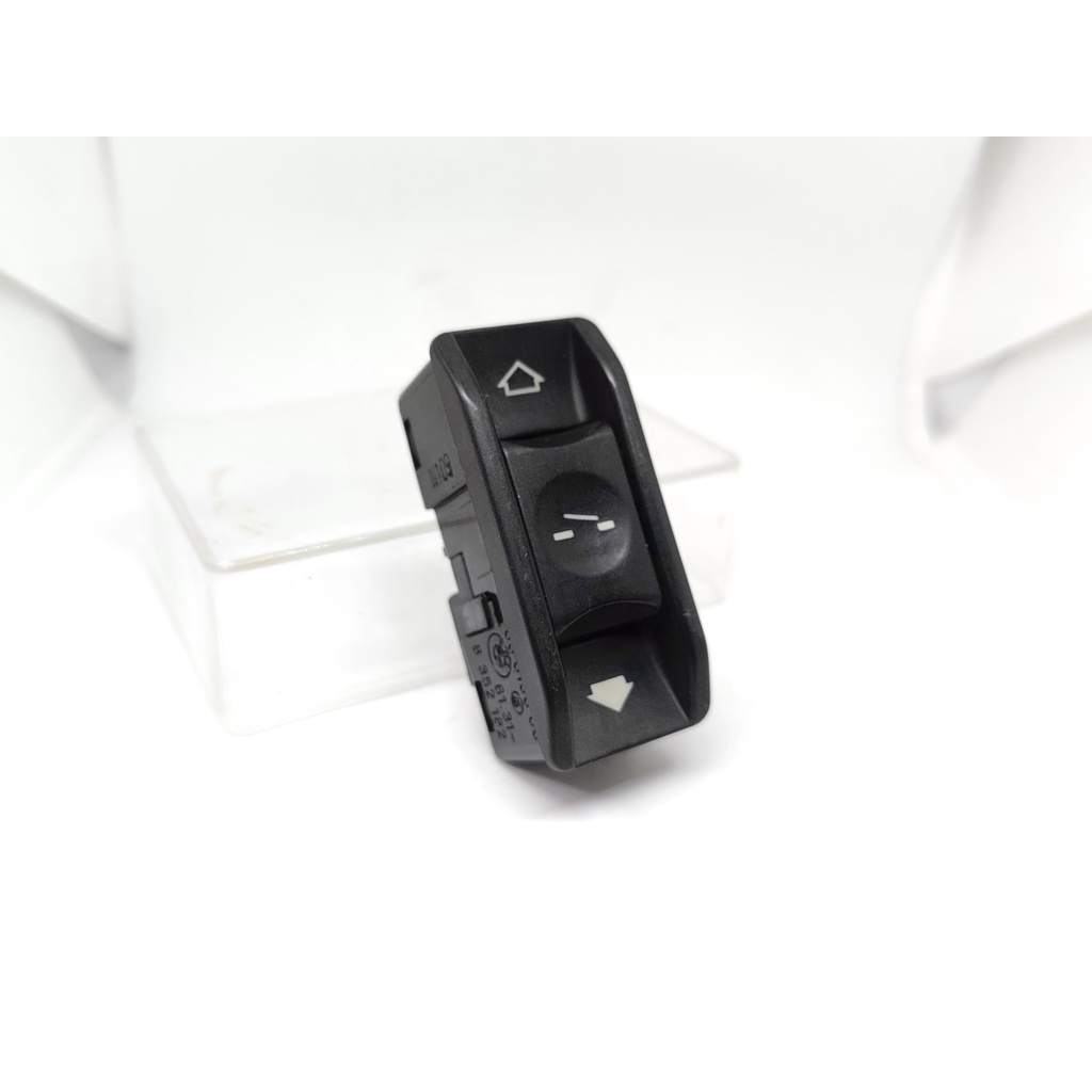 อะไหล่BMW E38 E46 E39 E60 E83 E53 สวิทช์ซันรูฟ (Switch sliding roof)