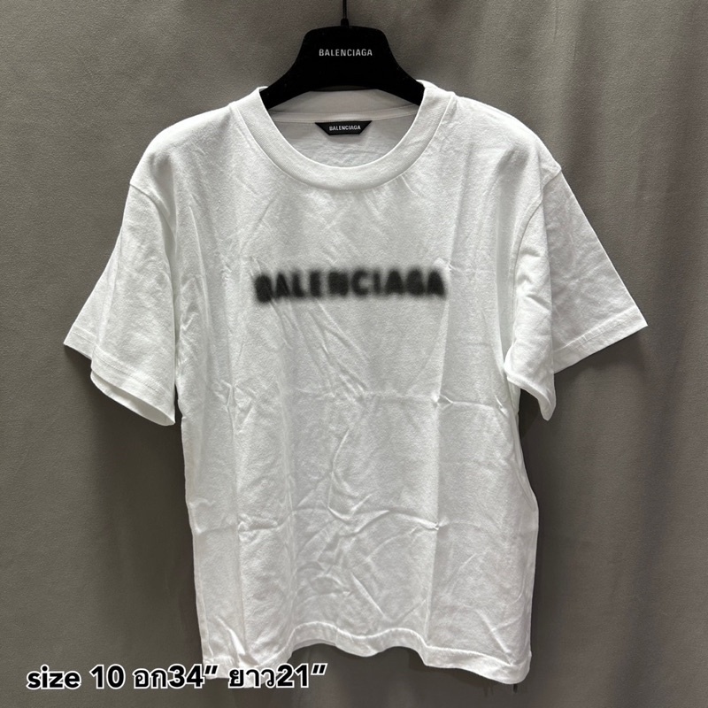 SALE!! Balenciaga T-shirt tee Blurred Logo size 10 เสื้อ เสื้อยืด บาเลนเซียก้า ของแท้ ส่งฟรี สีขาว ของขวัญ