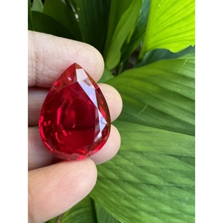 Lab Ruby pear 13x18mm- 14ctsรูบี้( 1 เม็ด) 13X18 มม( MM ) พลอย อัด ทับทิม สีแดง เจียระไนเหลี่ยม เพชร