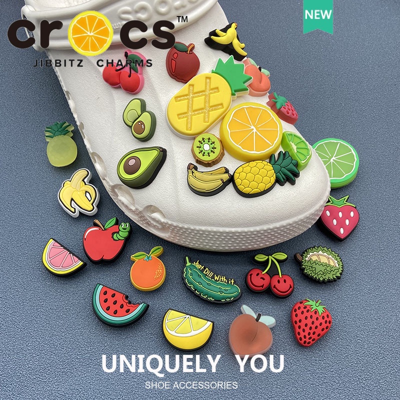 jibbitz crocs ของแทั  ใหม่ ตัวติดรองเท้า Crocs ลายดอกไม้ ผลไม้ ของแท้ อุปกรณ์เสริมรองเท้า Crocs jibbitz