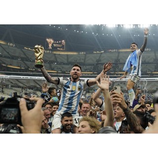 โปสเตอร์Messi เมสซี่ ทีมฟุตบอลอาร์เจนตินา แชมป์ฟุตบอลโลก2022 Argentina Champion World Cup โปสเตอร์ขนาดใหญ่ วินเทจ