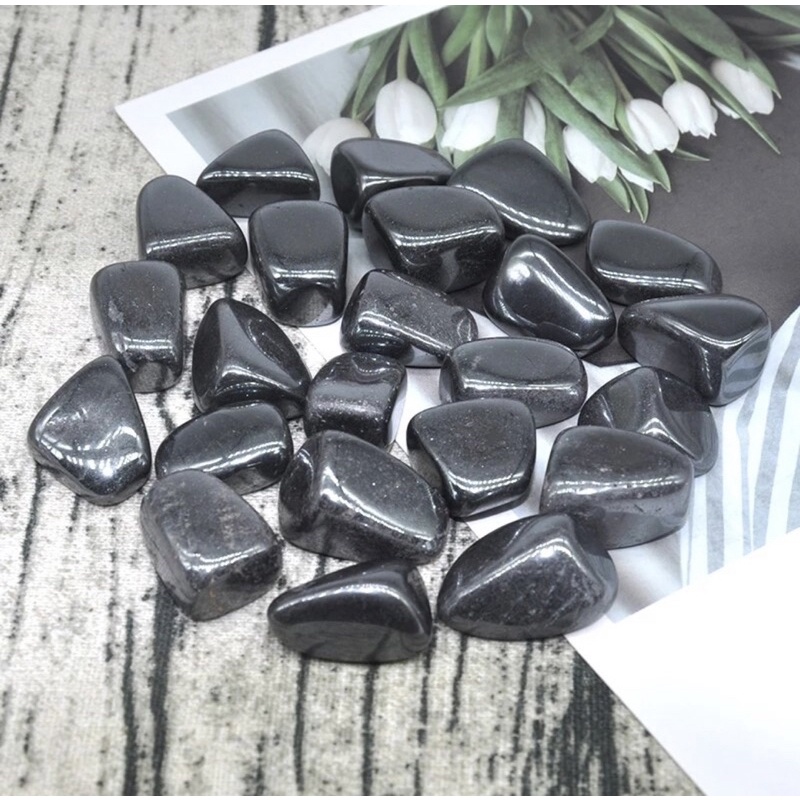 1 pc Natural Hematite Tumble 2-3 cm Polished Tumble Stone / Top High Quality Stone / Pocket Stone Healing Chakra.