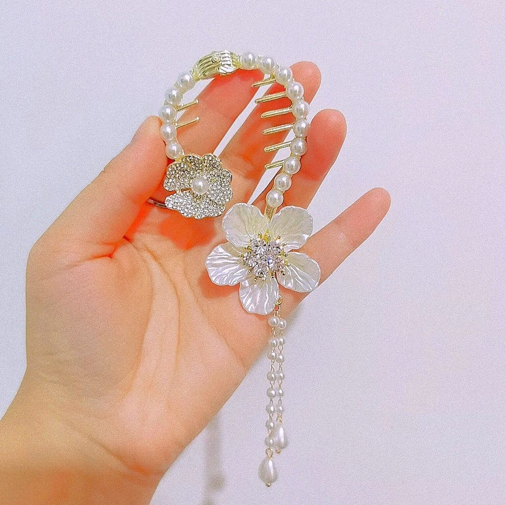 【Magpie】กิ๊บติดผม ประดับไข่มุก พลอยเทียม รูปคามิเลีย เครื่องประดับผม สไตล์เรโทร สําหรับผู้หญิง