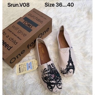 💕😘รองเท้าแบบสวม TOMS มีของผู้หญิง💕😘