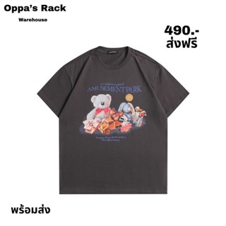 เสื้อยืดสีดำลายหมีกับกระต่าย