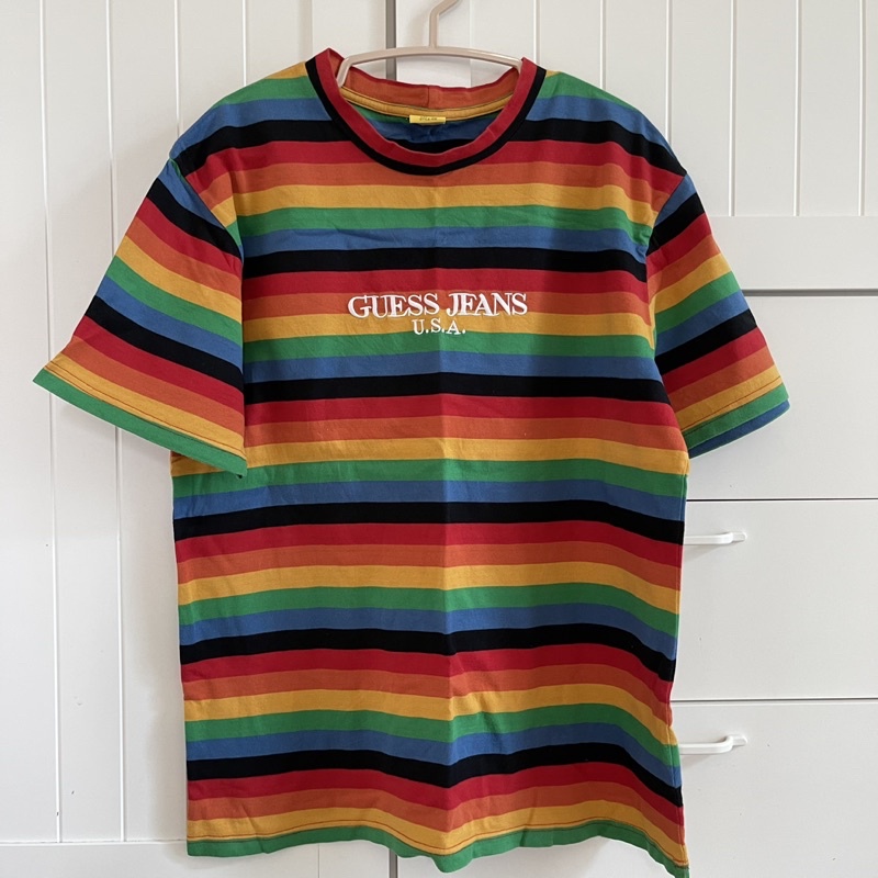 เสื้อยืด Guess Vintage Rainbow มือ 2