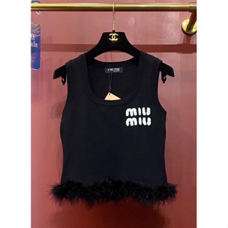 เสื้อmiu​ miu​ส่งฟรีมีของแถม