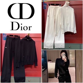 ชุดเซ็ต CHRISTIAN DIOR KNIT WOOL CARDIGAN WITH JOGGING PANTS