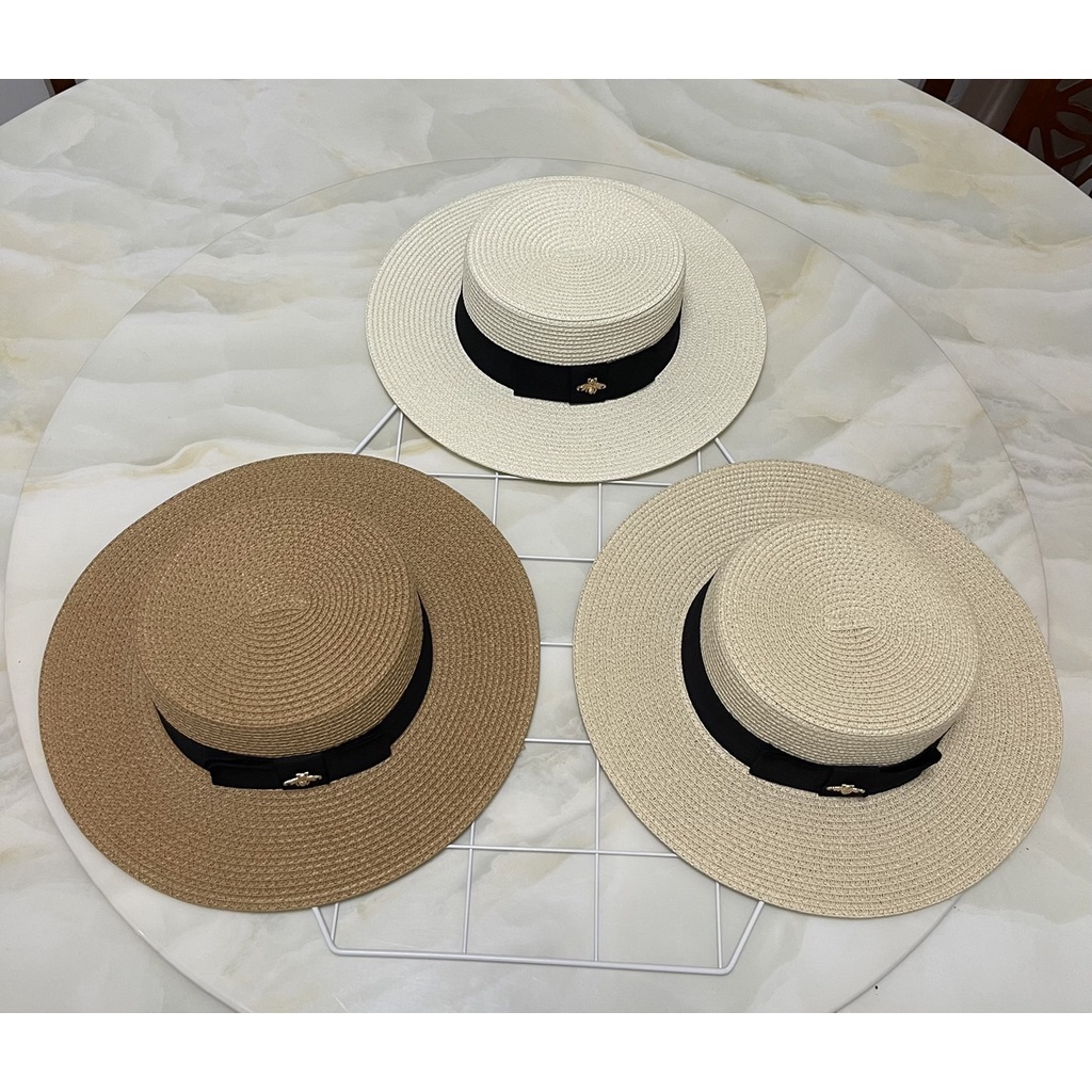 หมวกทรงคัพเค้กมีผึ้งติด A095 หมวกกันแดดไปเที่ยวทะเลและชายหาด  [สินค้าพร้อมส่งจากประเทศไทย!!!!]