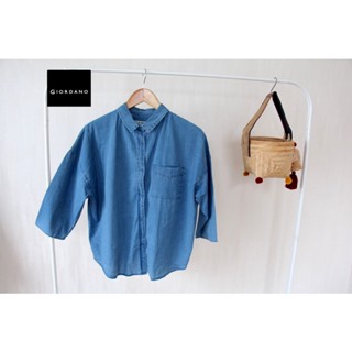 Giodano x Denim ไม่หนา สภาพ60% สีจริงอ่อนกว่าในรูปนิดหน่อยค่ะ • อก 44 ยาว 24 size M