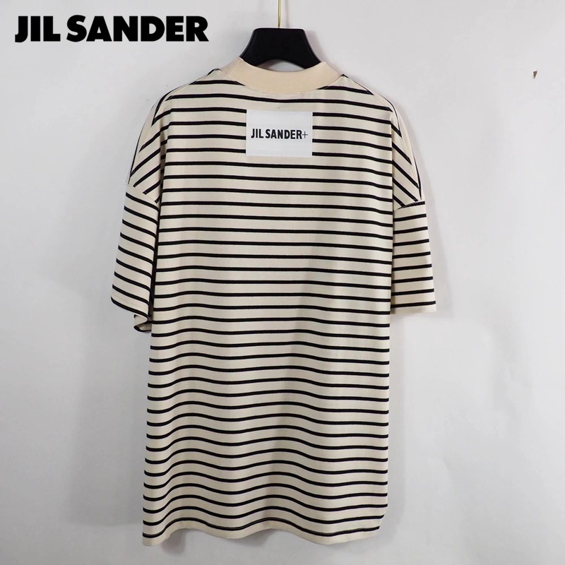 Jil Sander เสื้อยืดคอกลม แขนสั้น พิมพ์ลายตัวอักษร แนวนอน เรียบง่าย โอเวอร์ไซซ์ แนวสตรีท ของแท้ 100% แฟชั่นคู่รัก สําหรับผู้หญิง
