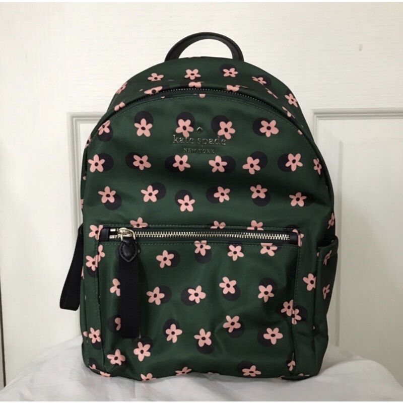 พร้อมส่ง แท้🇺🇸💯กระเป๋าเป้ Kate Spade Chelsea The Little Better Flor Medium Backpack K8123 (ใบกลาง)ลา