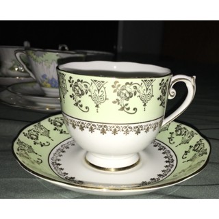 (มาใหม่ค่ะ) Roslyn FINE BONE China  ชุดถ้วยชากาแฟวินเทจ สุดคลาสสิค ของสวย ของแท้จากอังกฤษ สวยน่าสะสม