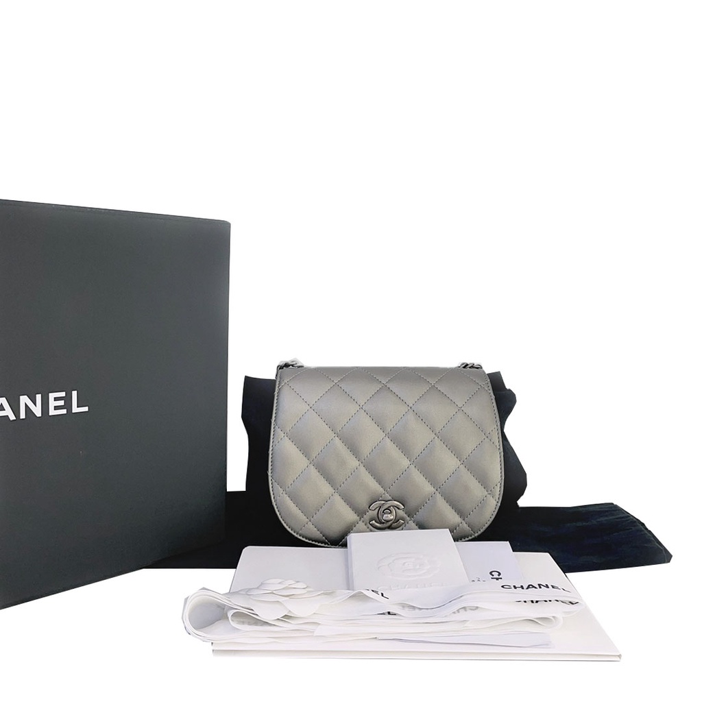 ◎❍Chanel Chanel Half Moon Bag Bronze Fashion Shoulder Messenger Bag กระเป๋ารูปสี่เหลี่ยมขนมเปียกปูน