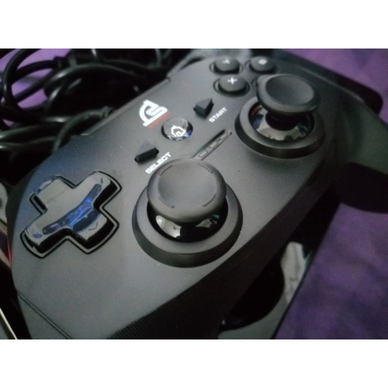 จอยเกม Gamepad Controller สำหรับเล่นเกมXBOX / PC/PS3/Android ยี่ห่อ Signo usb 2.0 ของแท้