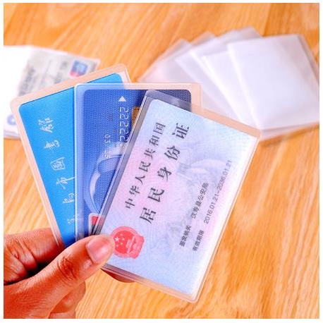กระเป๋าใส่บัตรเครดิต บัตรประจําตัวประชาชน พิมพ์ลายนูน พร้อมสายคล้องคอ สําหรับนักเรียน บัตรประจําตัวประชาชน