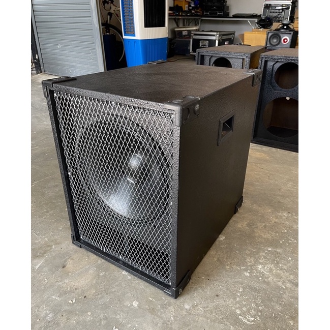 ตู้ลำโพงซับเบส‼️ขนาด15นิ้ว.สูตรเจบิน พร้อมดอก ขนาดหนา16มิล.กว้าง46สูง60ลึก60cm. งานA+++‼️(พร้อมใช้งา