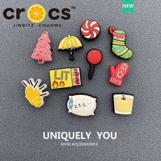 jibbitz crocs ของแทั 2023 ใหม่ เครื่องประดับ รองเท้า ลายดอกไม้ น่ารัก