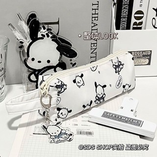 พร้อมส่ง!(มีลายใหม่ New!)กระเป๋าดินสอ ลายการ์ตูนโปเชโกะ ชินนาม่อน  cinnamonroll pochacco sanrio จุของได้เยอะ