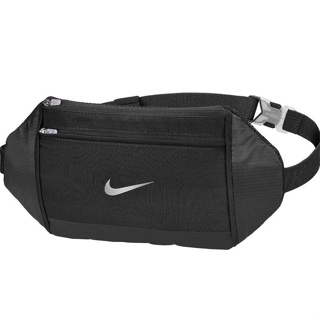 Nike ไนกี้ กระเป๋าคาดเอว กระเป๋าคาดอก Challenger Waistpack N.100.1640.015.OS BK (1500)