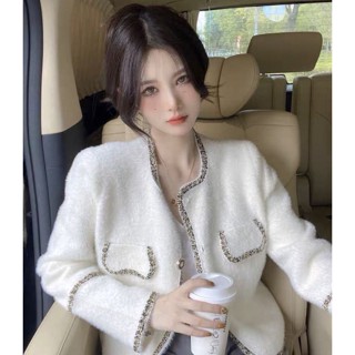 ✨💫New Arrials 💫✨💘Update By Helen 💘สินค้านำเข้า cardigan สไตล์เกาหลี ผ้าขนแกะเทียม เนื้อผ้านิ่มมากๆใส่แล้วหรูหราไฮโซ