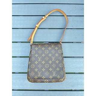 Louis Vuitton salsa pm ของแท้ 100%