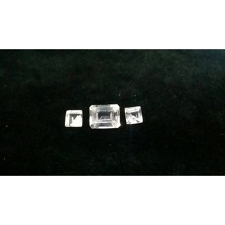 พลอย ขาว ไวท์ โทแพซ White Topaz 4.55 กะรัต (Cts.) 3 เม็ด (pcs.)