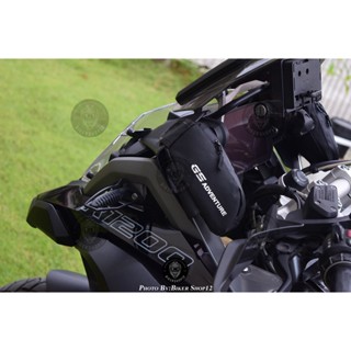 กระเป๋าติดบังลม สำหรับ bmw r1200 1250 gsa-gsa (1ชุด มีซ้าย และ ขวา) ---ติดตั้งง่ายๆ แค่ ตีนตุ็กแก รัด!!! *** --