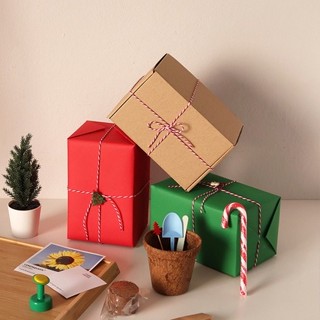 Festive Gift Wrapping l ห่อของขวัญธีมเทศกาลคริสมาสต์(คละสี) *เฉพาะคนที่ซื้อของทางร้านเท่านั้น*