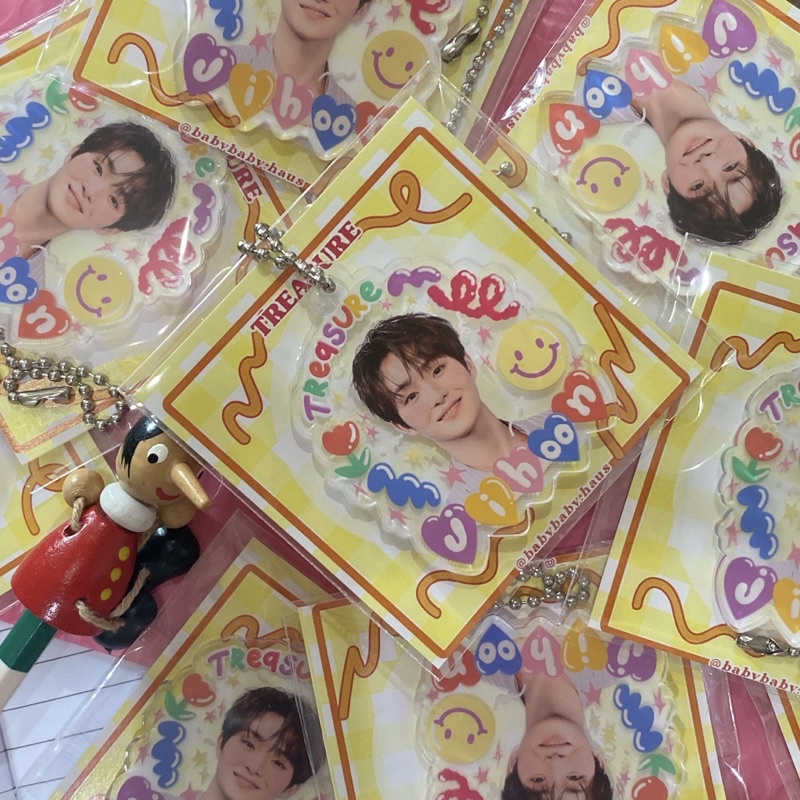 เทรเชอร์ TREASURE : พวงกุญแจ พร้อมส่ง