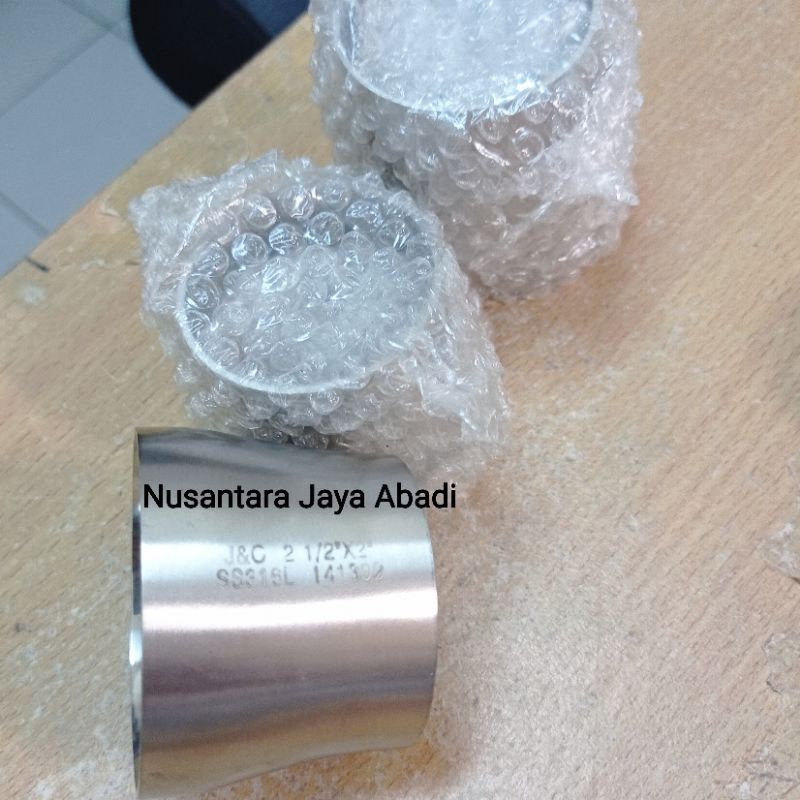 ลด Oversock Eccentric Sanitary Stainless 316L 2 1/2 x 2" นิ้ว 63.5 x 10.8 mm